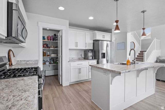 4887 W WHITE PEARL CT, Herriman, UT 84096