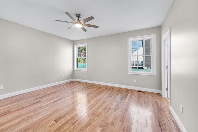 15 High Bluff, Belchertown, MA 01007