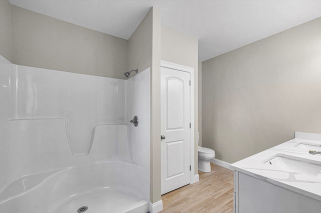 15 High Bluff, Belchertown, MA 01007