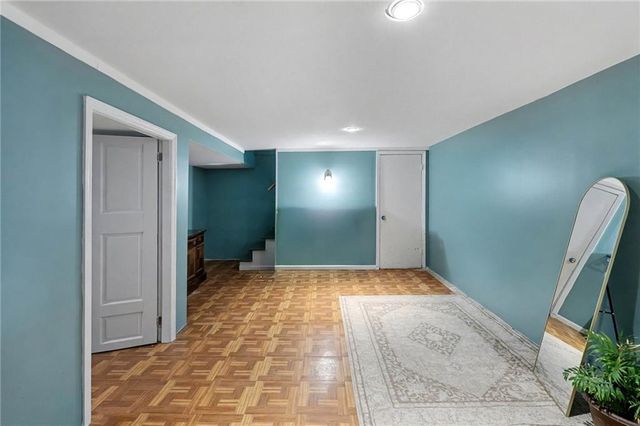 7301 Myrtle Avenue, Kansas City, MO 64132