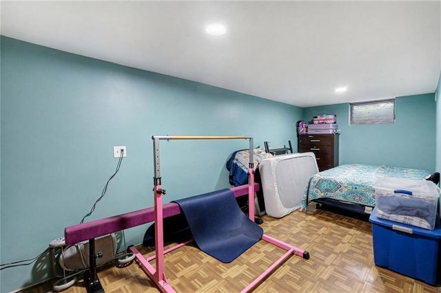 7301 Myrtle Avenue, Kansas City, MO 64132