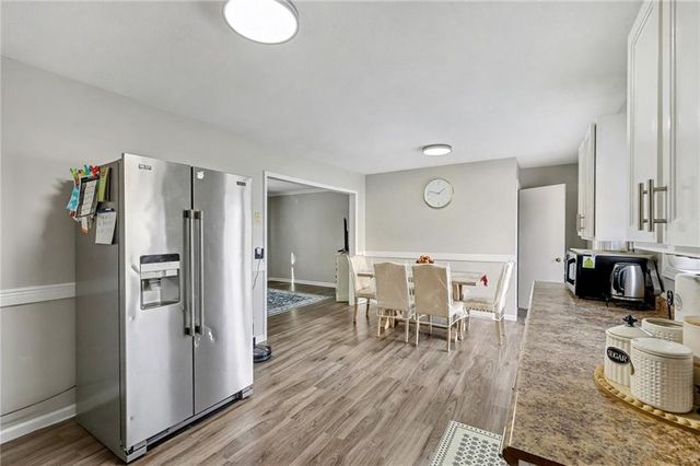 7301 Myrtle Avenue, Kansas City, MO 64132