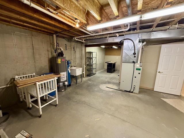 9110 Waterside Street, Middleton, WI 53562