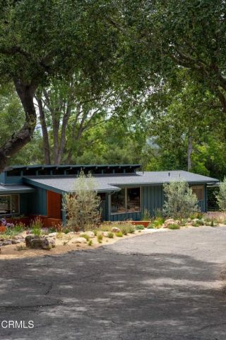 2046 Los Encinos Road, Ojai, CA 93023