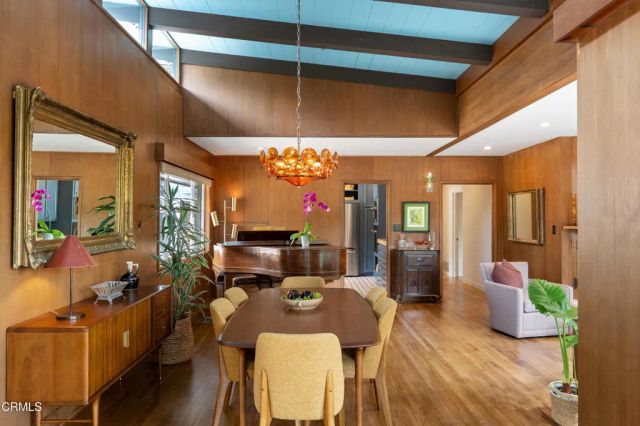 2046 Los Encinos Road, Ojai, CA 93023
