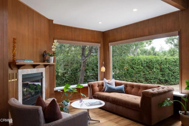 2046 Los Encinos Road, Ojai, CA 93023
