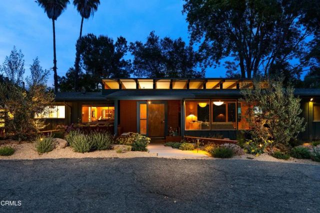 2046 Los Encinos Road, Ojai, CA 93023
