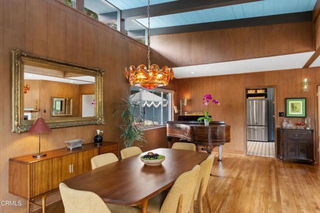 2046 Los Encinos Road, Ojai, CA 93023
