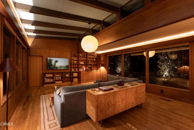 2046 Los Encinos Road, Ojai, CA 93023