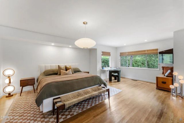 2046 Los Encinos Road, Ojai, CA 93023