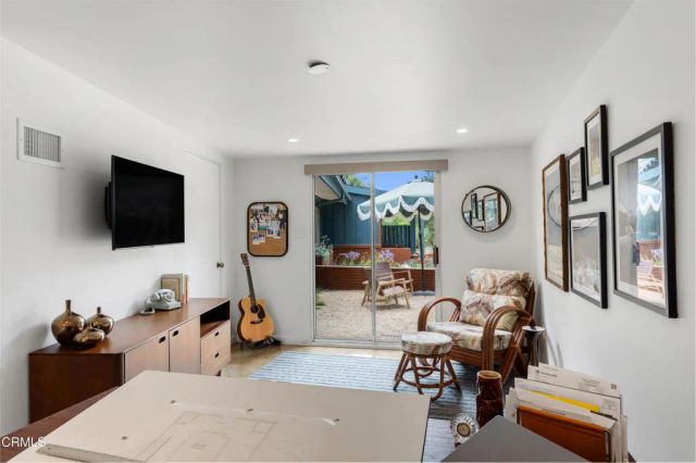 2046 Los Encinos Road, Ojai, CA 93023