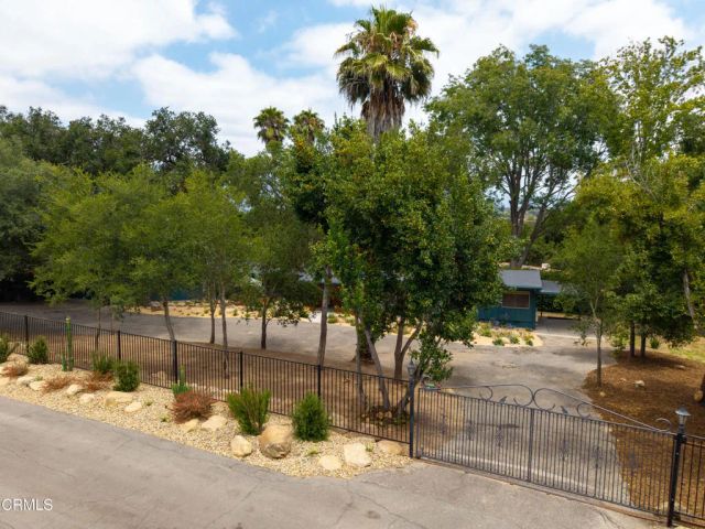 2046 Los Encinos Road, Ojai, CA 93023