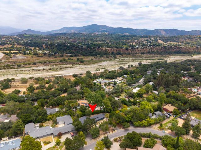 2046 Los Encinos Road, Ojai, CA 93023