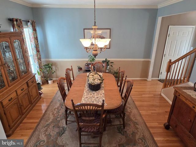 12 ARDMORE DR, Bordentown, NJ 08505