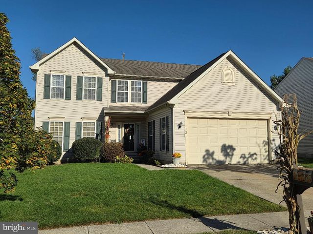 12 ARDMORE DR, Bordentown, NJ 08505