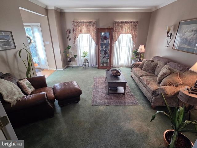 12 ARDMORE DR, Bordentown, NJ 08505