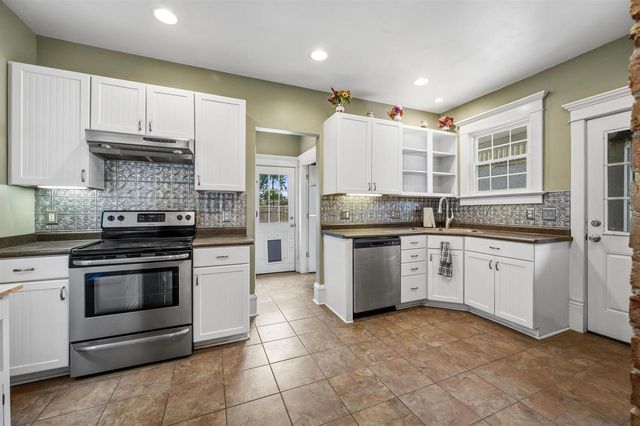 507 Parish Street, Delavan, WI 53115