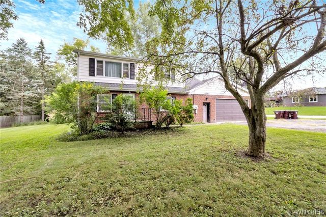 6360 New Taylor Road, Orchard Park, NY 14127