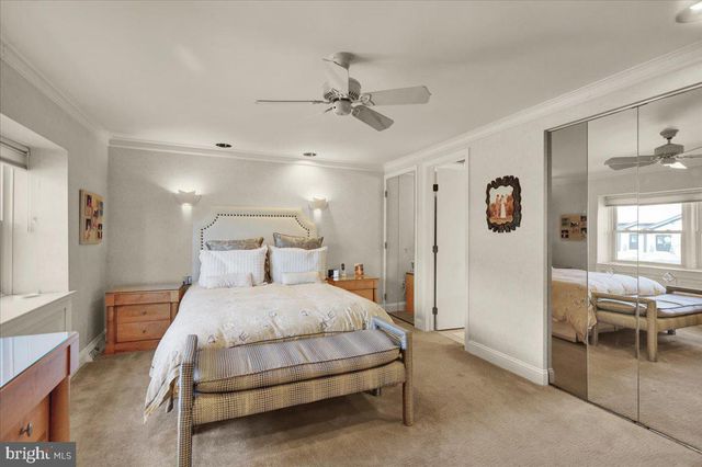 15 COURTLEIGH PL, Reading, PA 19606