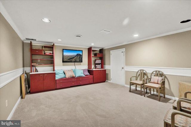 15 COURTLEIGH PL, Reading, PA 19606