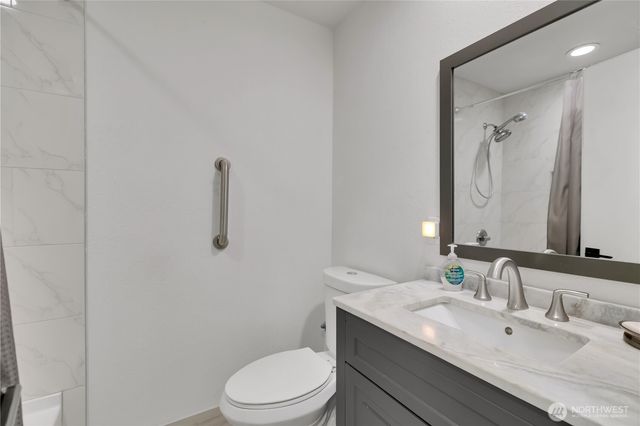 36310 28th Avenue S, Federal Way, WA 98003