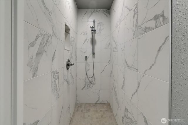 36310 28th Avenue S, Federal Way, WA 98003