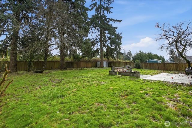 36310 28th Avenue S, Federal Way, WA 98003