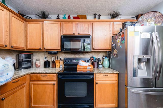 13203 Old River Dr, Scott, AR 72142