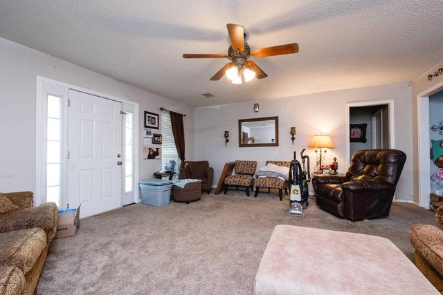 13203 Old River Dr, Scott, AR 72142