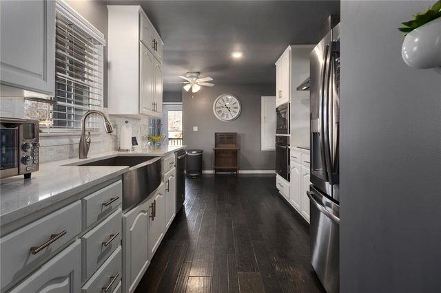 3309 Mueller Lane, St Joseph, MO 64506