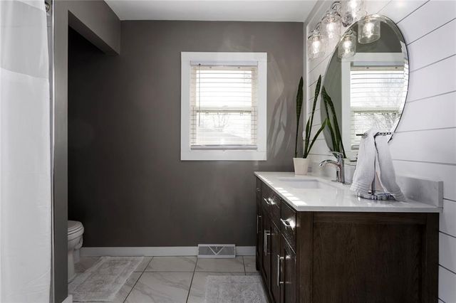 3309 Mueller Lane, St Joseph, MO 64506