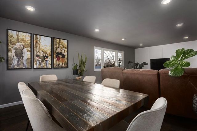 3309 Mueller Lane, St Joseph, MO 64506