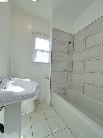 1475 70Th Ave, Oakland, CA 94621