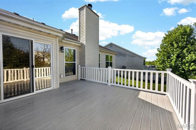 455 Prevot Avenue, St Charles, MO 63303