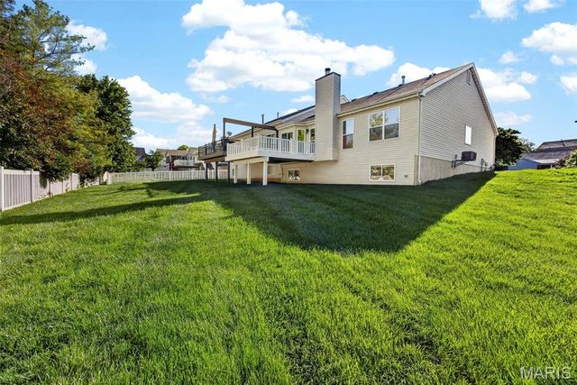 455 Prevot Avenue, St Charles, MO 63303