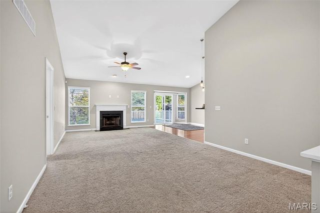 455 Prevot Avenue, St Charles, MO 63303
