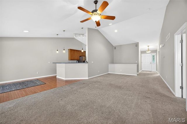 455 Prevot Avenue, St Charles, MO 63303