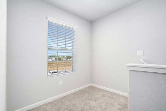 1006 Cedarwood Drive, Greenville, MI 48838