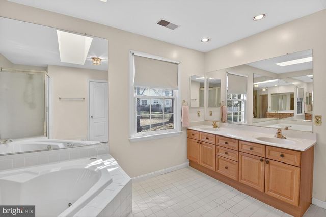 13106 QUAIL CREEK CT, Silver Spring, MD 20904