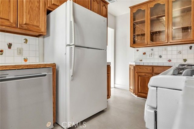 10 N Huntington, Alhambra, CA 91801