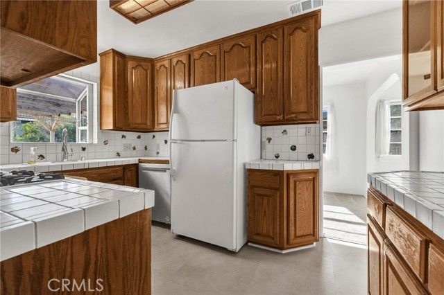 10 N Huntington, Alhambra, CA 91801