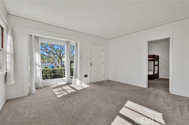 10 N Huntington, Alhambra, CA 91801