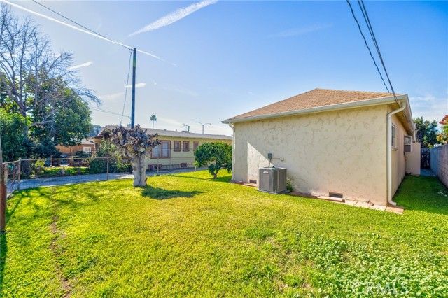 10 N Huntington, Alhambra, CA 91801