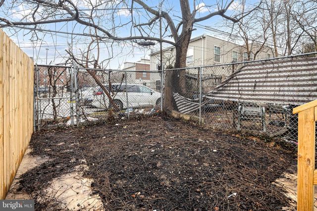 3011 N 10TH ST, Philadelphia, PA 19133