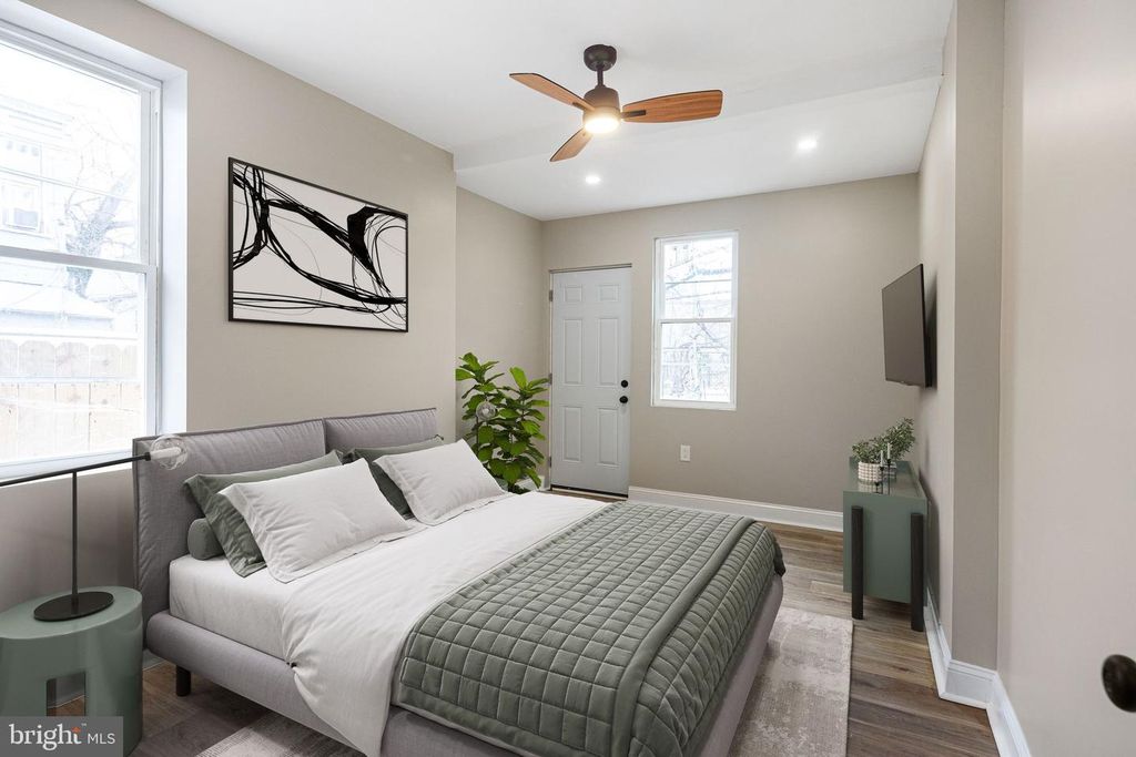 Image 15 of property listing at 3011 N 10TH ST, Philadelphia, PA 19133