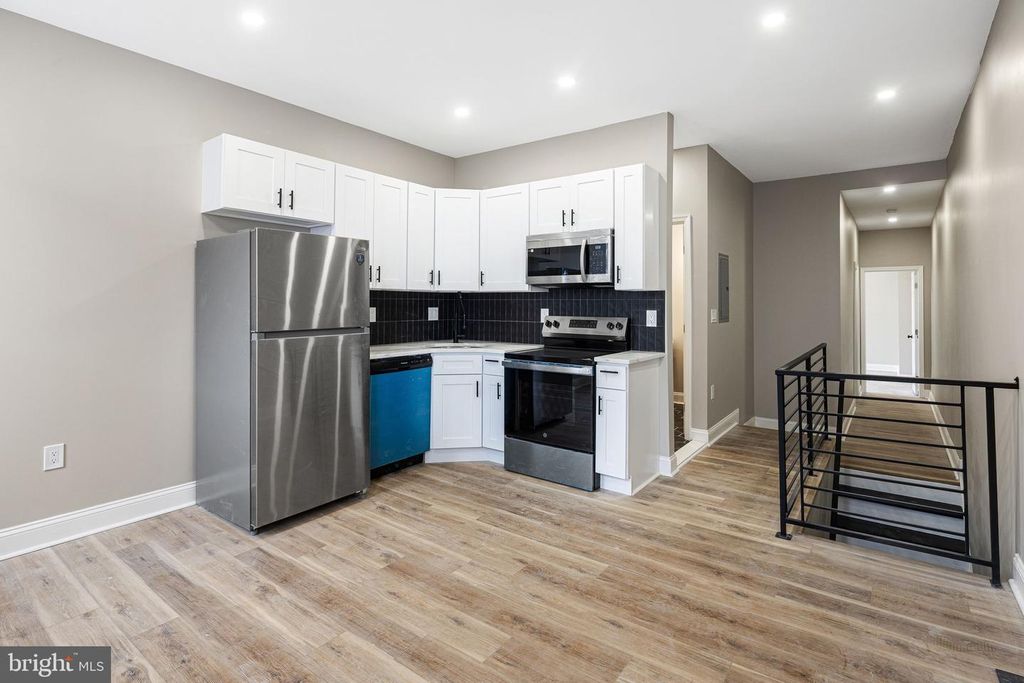 Image 19 of property listing at 3011 N 10TH ST, Philadelphia, PA 19133