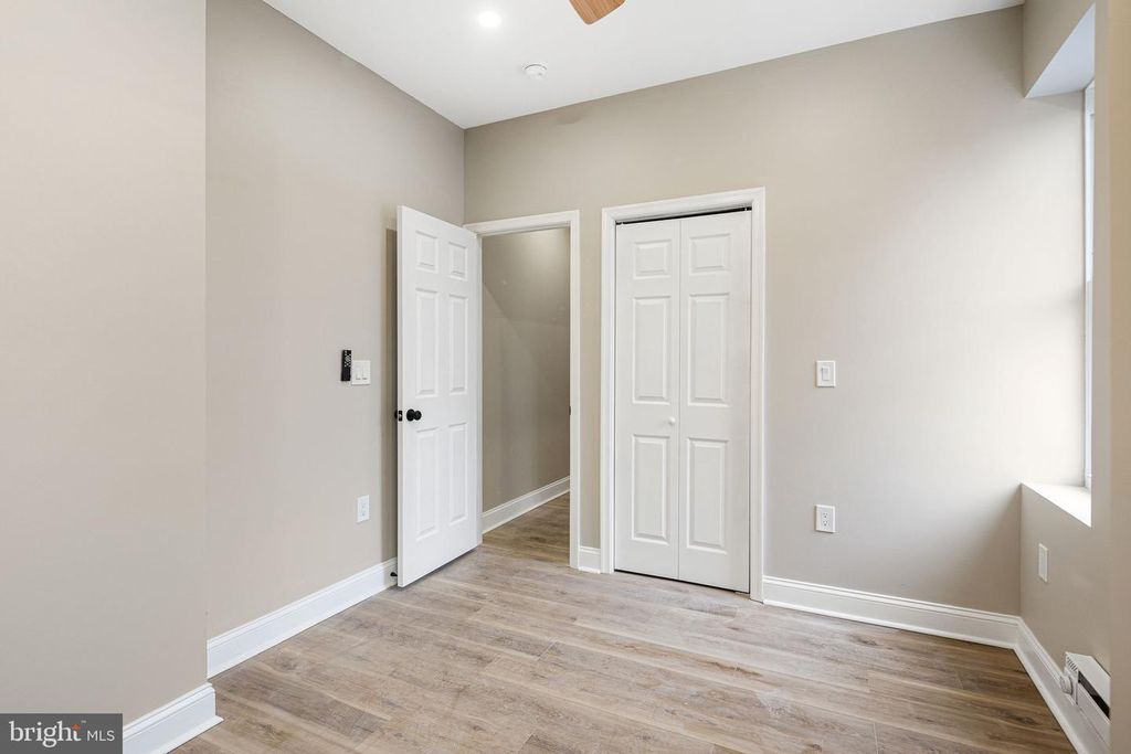 Image 33 of property listing at 3011 N 10TH ST, Philadelphia, PA 19133