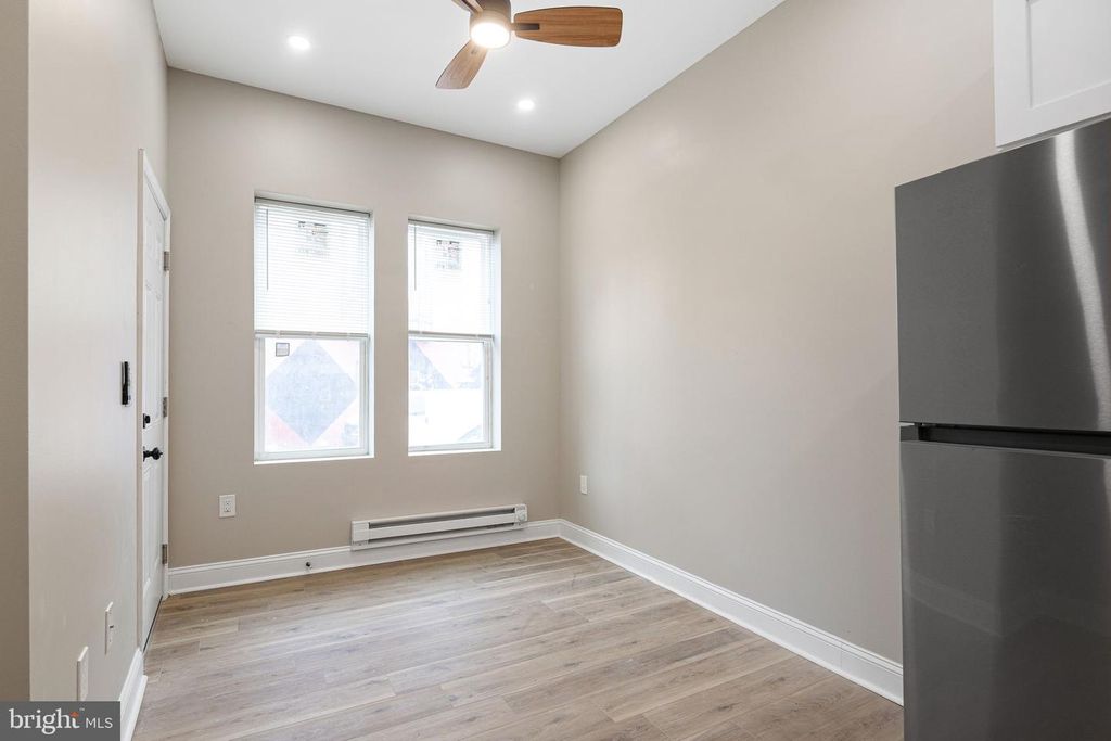 Image 6 of property listing at 3011 N 10TH ST, Philadelphia, PA 19133