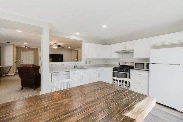 430 Autumn Creek Drive, Dallas, GA 30157