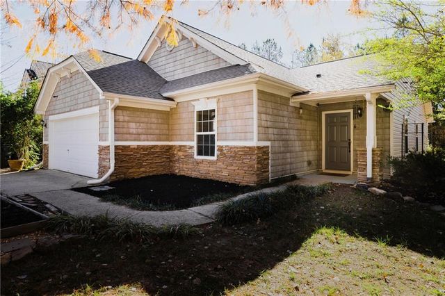 430 Autumn Creek Drive, Dallas, GA 30157